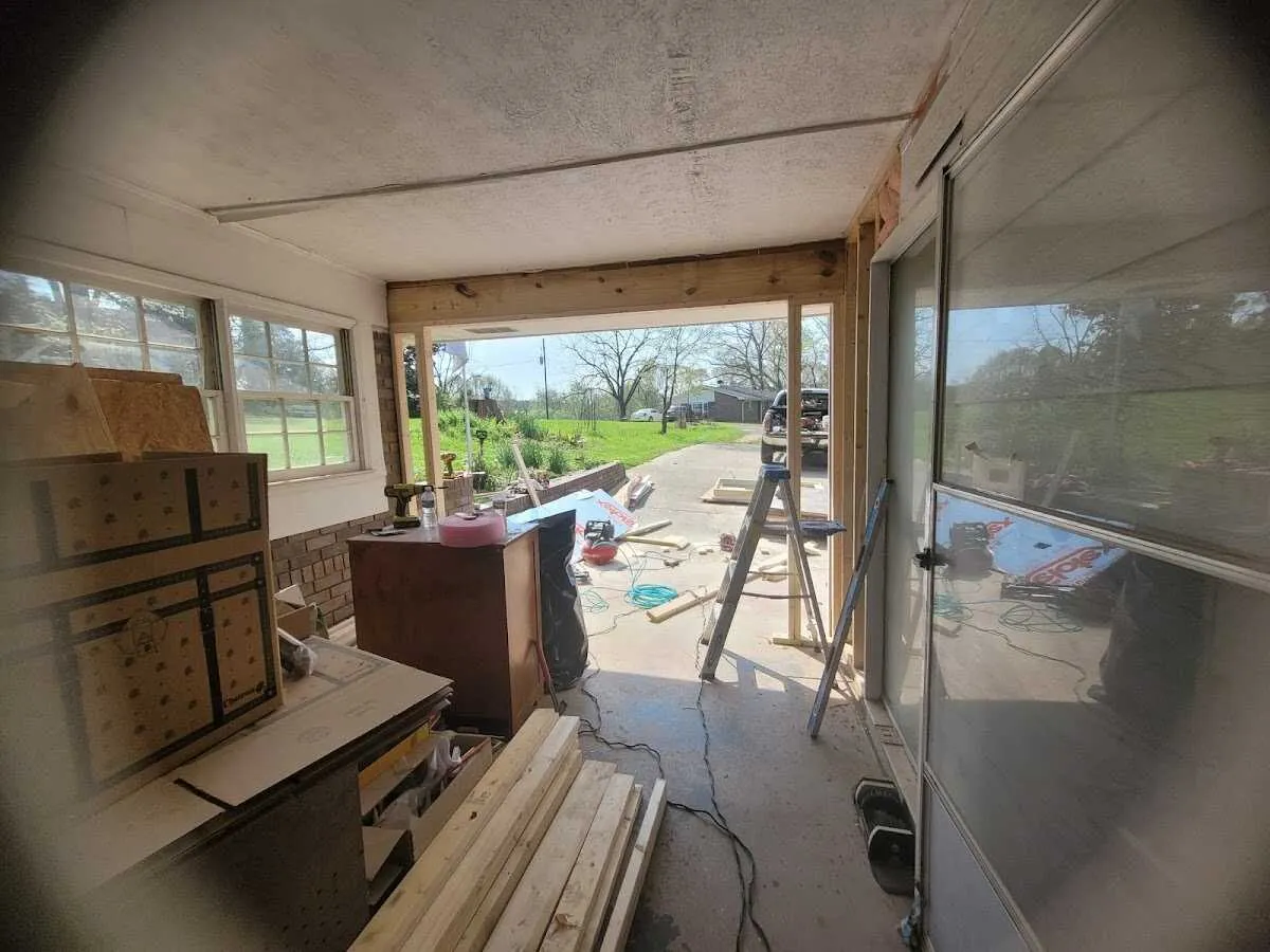 Air movers and dehumidifier for Water Mitigation Services in Altadena